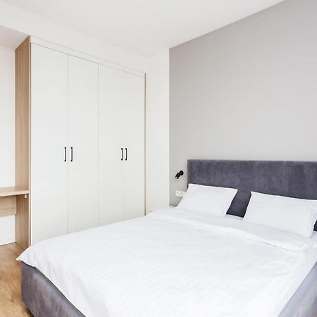 ורשה S6 By Platinum Residence מראה חיצוני תמונה